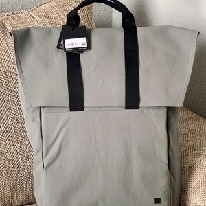 No longer available NWT🍋Lululemon Early Embark